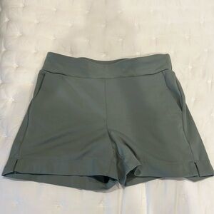 Rachel Zoe short